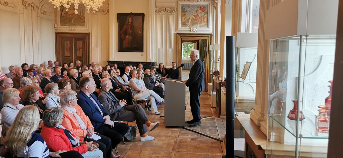 Ausstellungseröffnung "Romatik 2.0" von Magdalena Hohlweg im Schlossmuseum Bad Pyrmont 2023